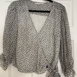 Abercrombie long sleeve blouse
